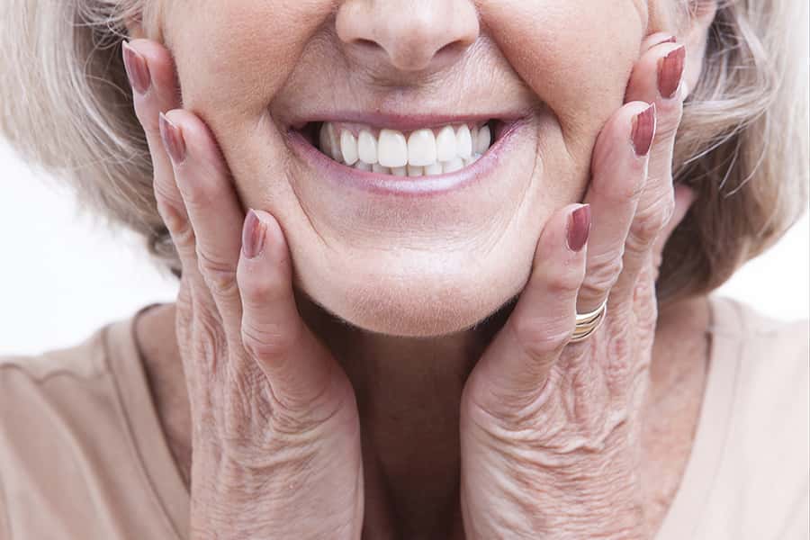 Complete and partial dental dentures are done at Darien office by Dr. Harry A. Haralampopoulos, dentist in Oak Lawn IL. Come in today and learn more about it. Periodontics Treatment in 60453